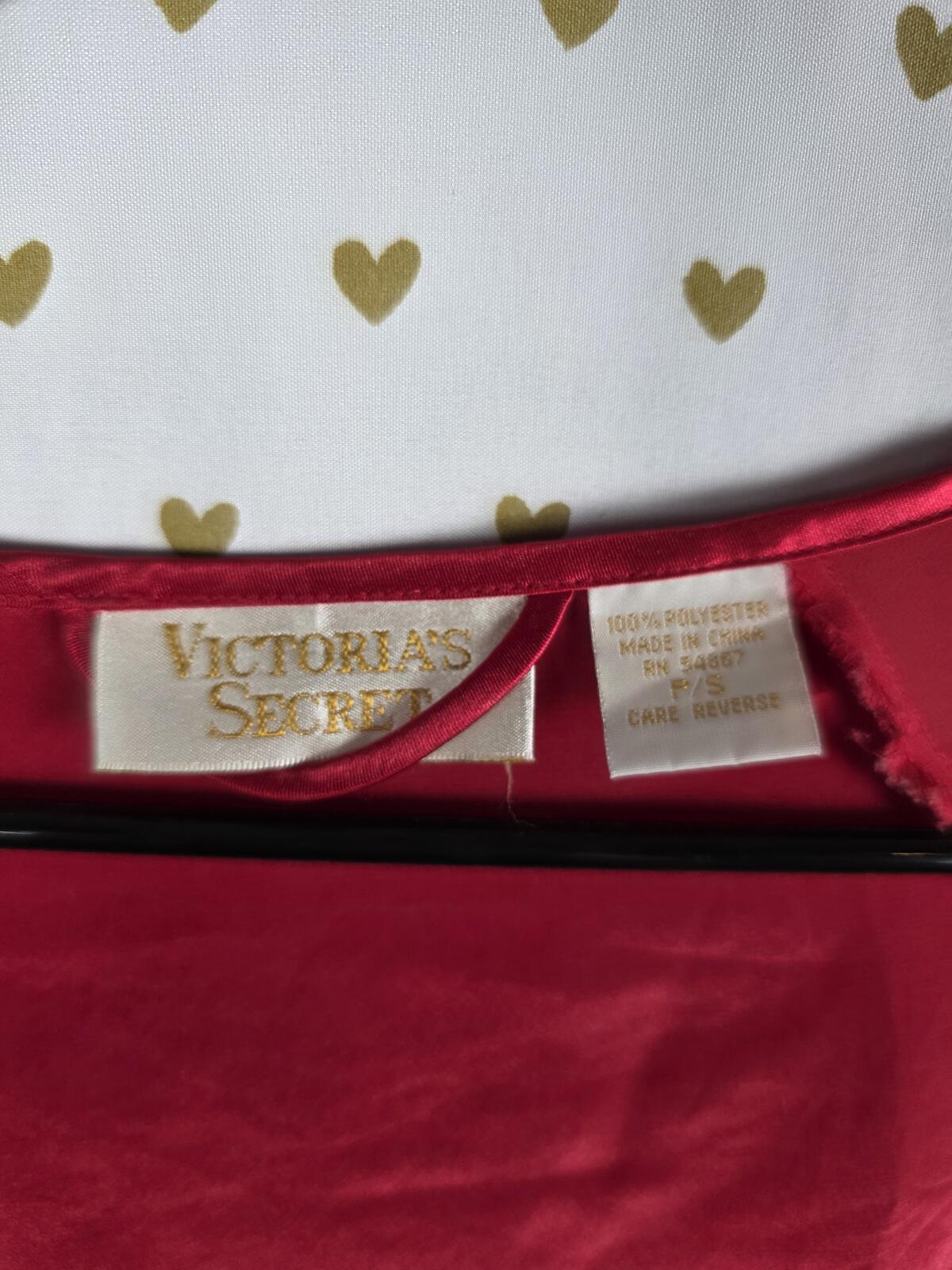 Victorias Secret Satin Silky Robe LONG RED VINTAGE GOLD LABEL pockets Red SMALL