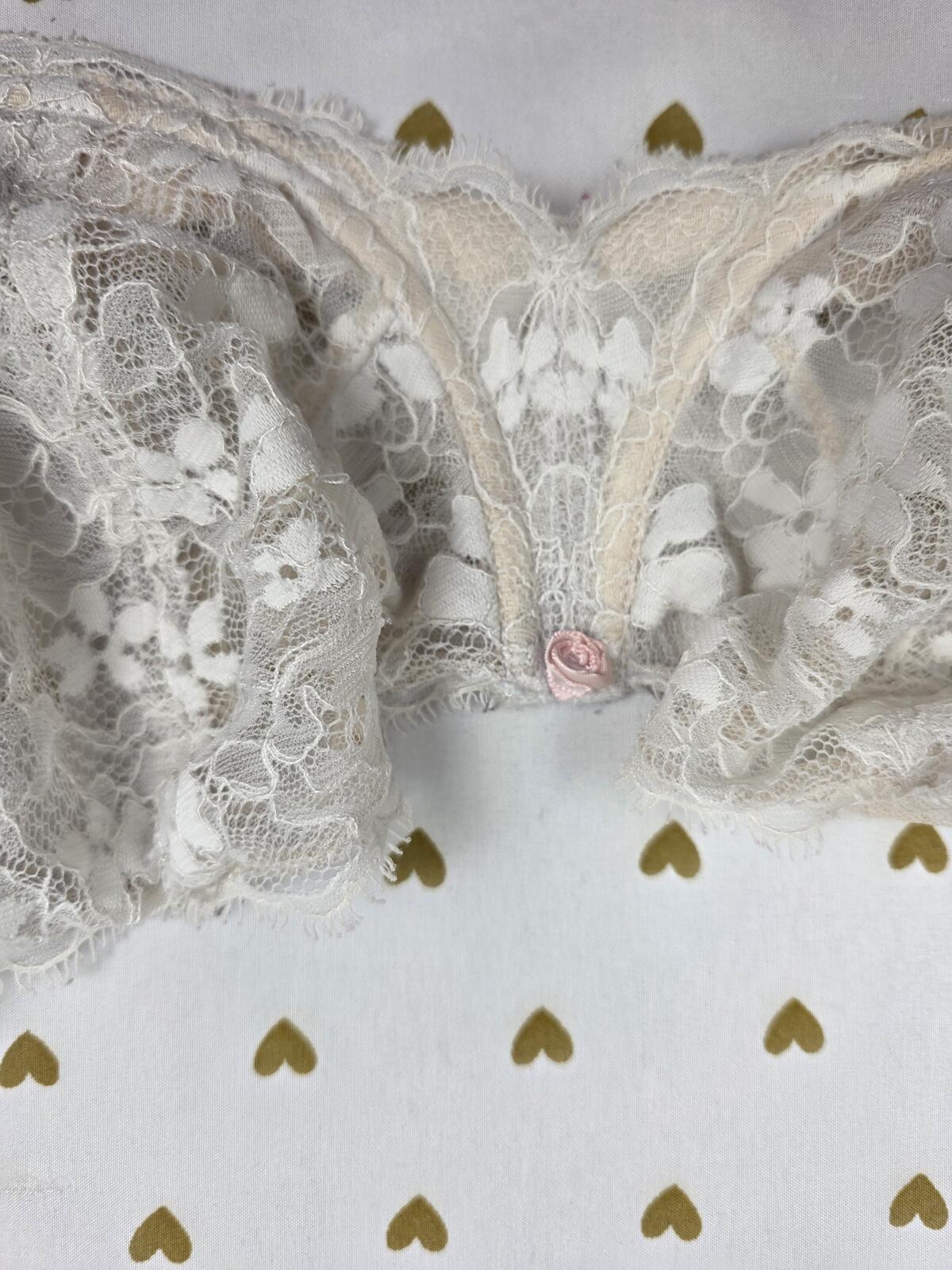 Victorias Secret White Lace Dream Angels Push Up without Padding 38DD
