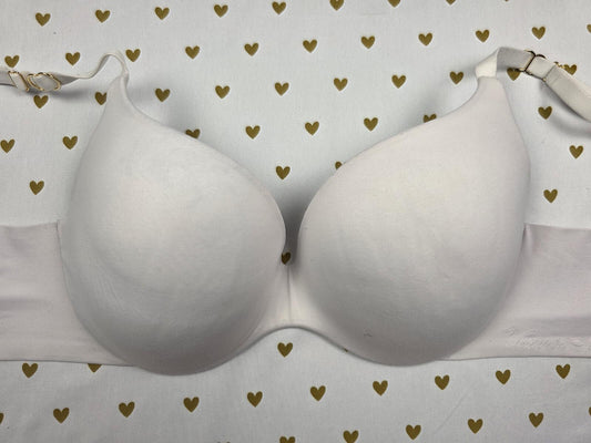 Victorias Secret White Wireless INCREDIBLE Bra Perfect Shape 34D
