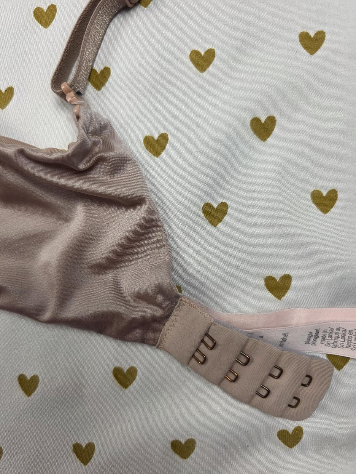 Victorias Secret BOMBSHELL add 2 Sizes BRA Plunge 34C Push Up