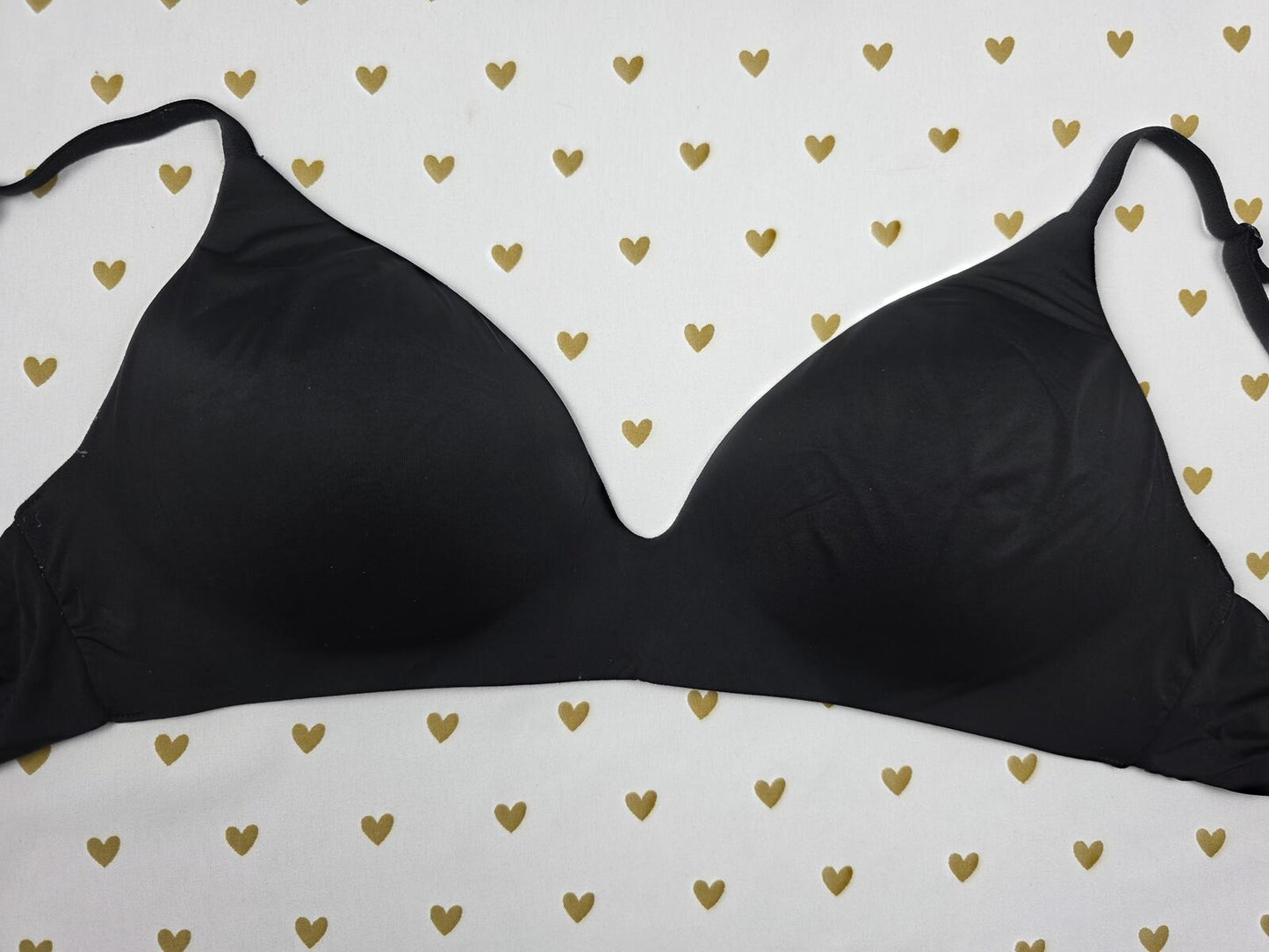 Victorias Secret Wireless NO WIRE T Shirt Lightly Lined Bra 36B