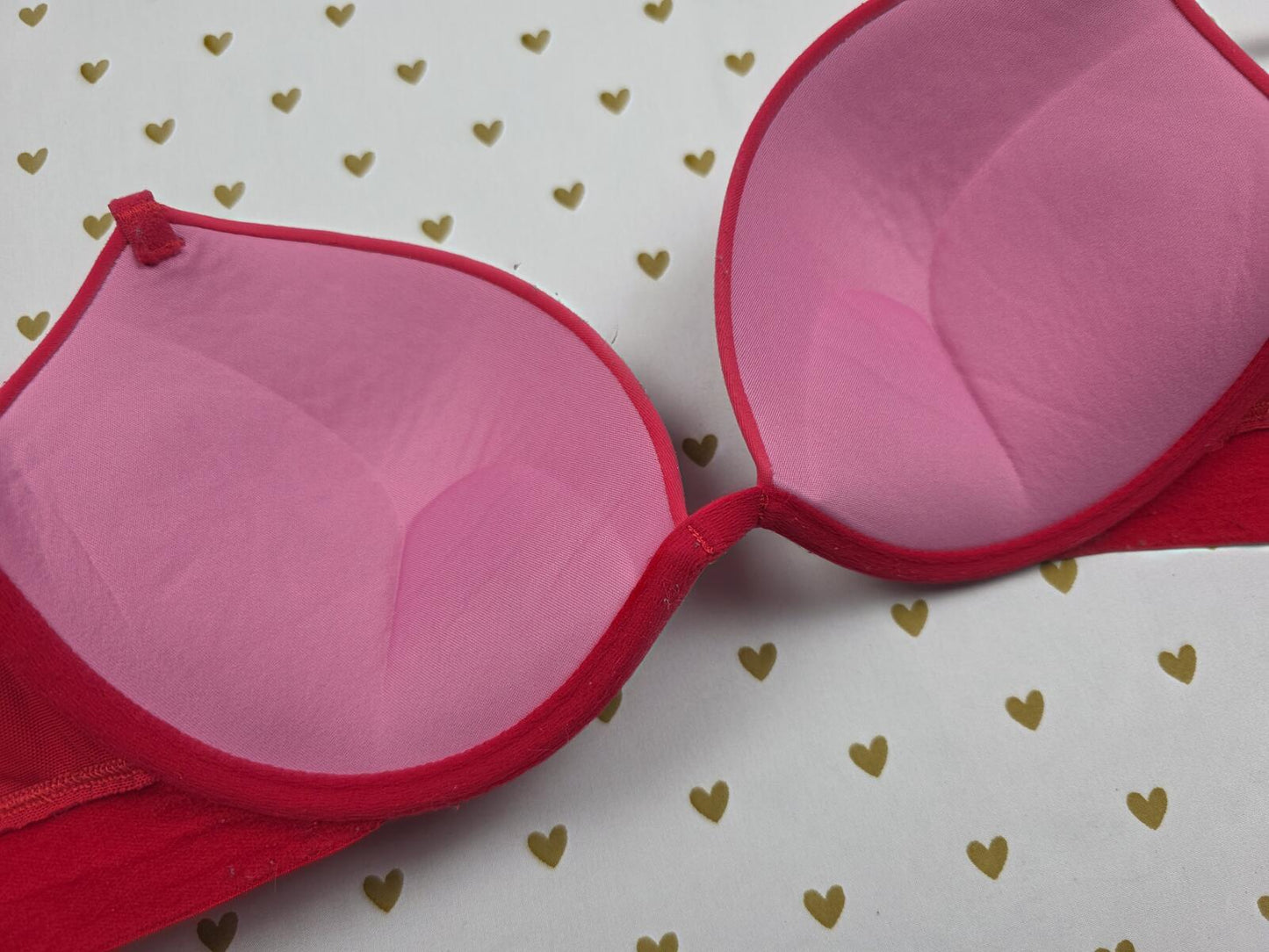 Victorias Secret red PINK SUPER PUSH UP Wear Everywhere Bra 32D