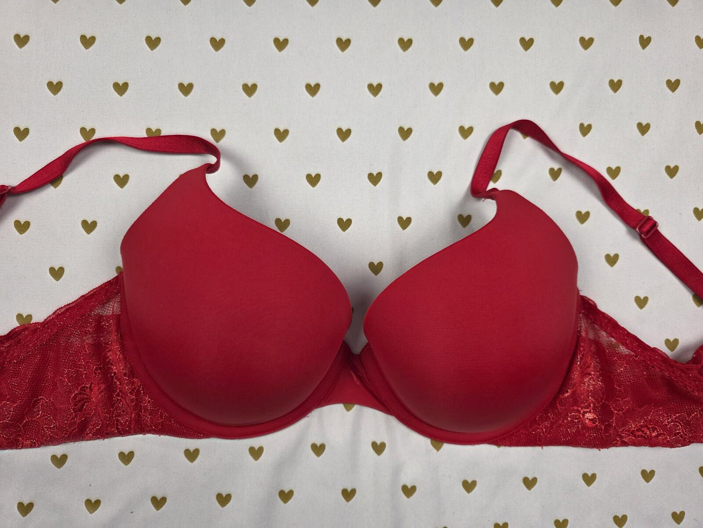 Victorias Secret Red T Shirt Push Up full Coverage Bra 34D