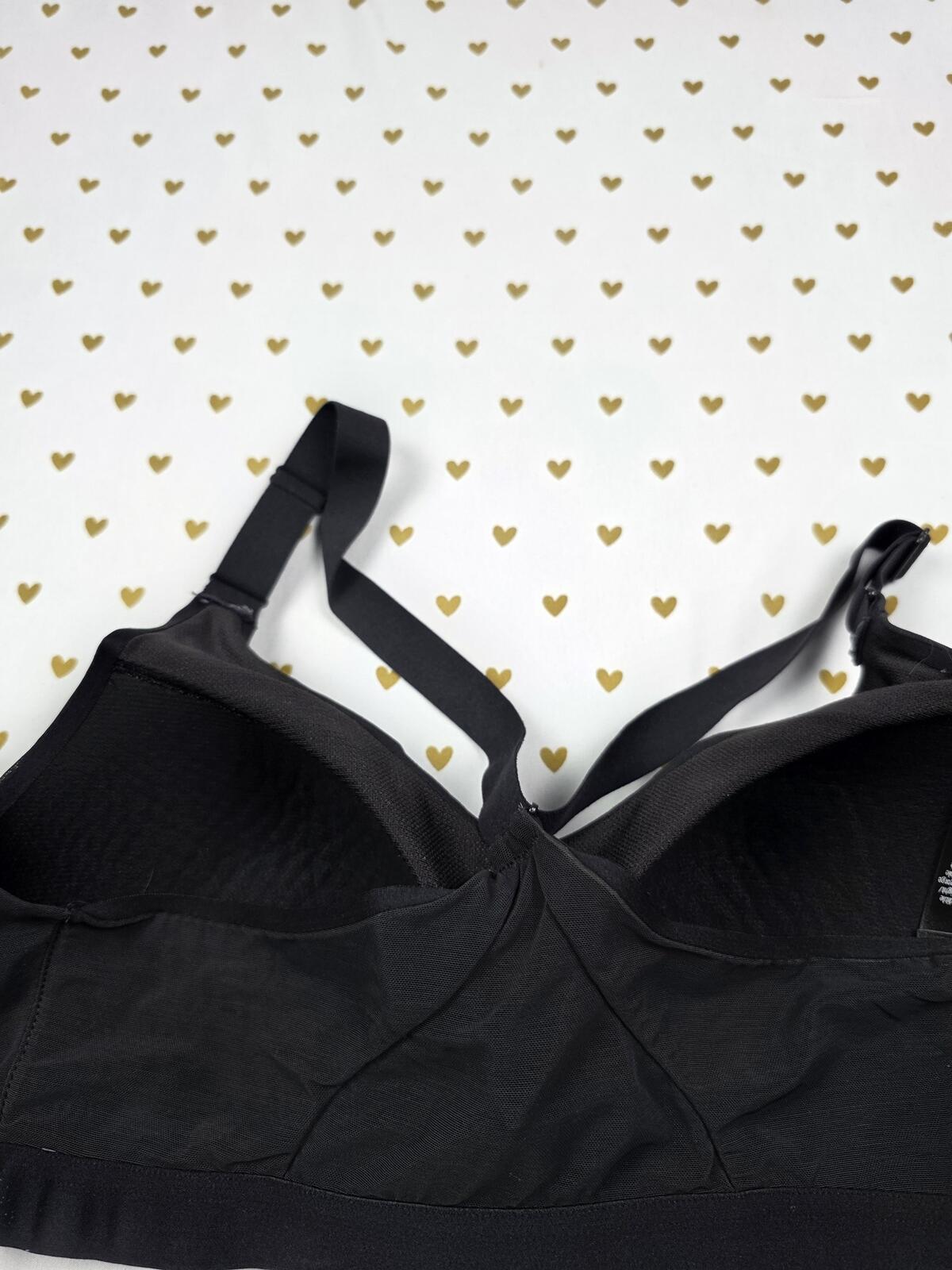 Victorias Secret SPORTS BRA Black INCREDIBLE Lightweight exercise 36D