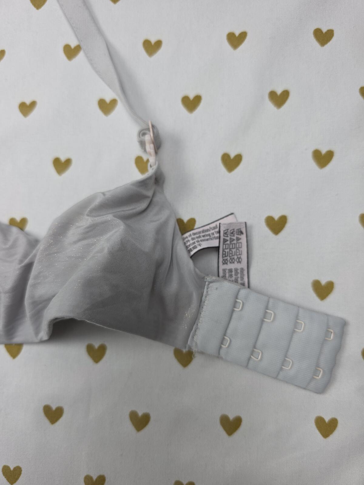 Victoria's Secret BODY BY VICTORIA Grey Lined Perfect Coverage Bra 38C