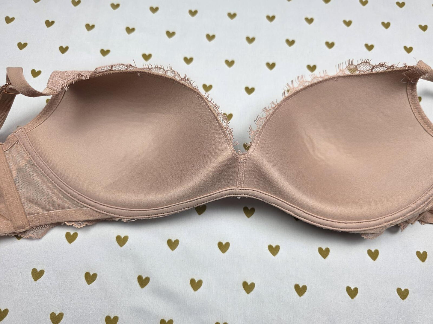 Victorias Secret Beige Dream Angels Padded No Wire Wireless Bra 34C