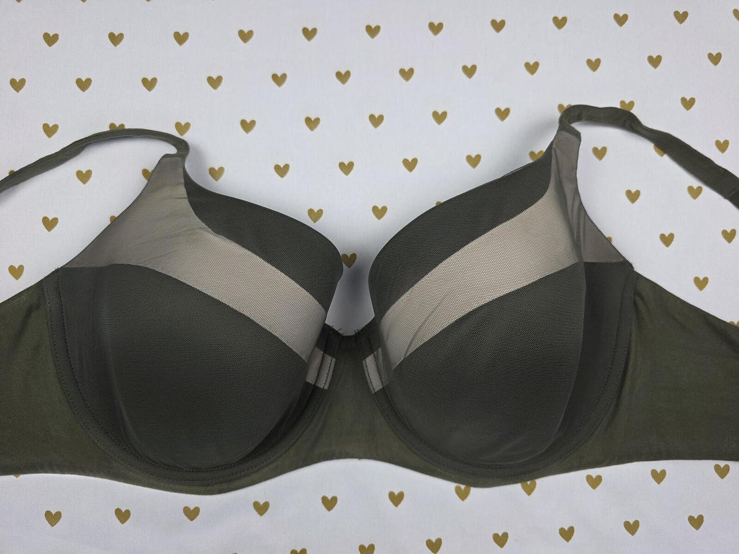 Victoria's Secret Green BODY BY VICTORIA Lined Demi Balconette bra 38DD