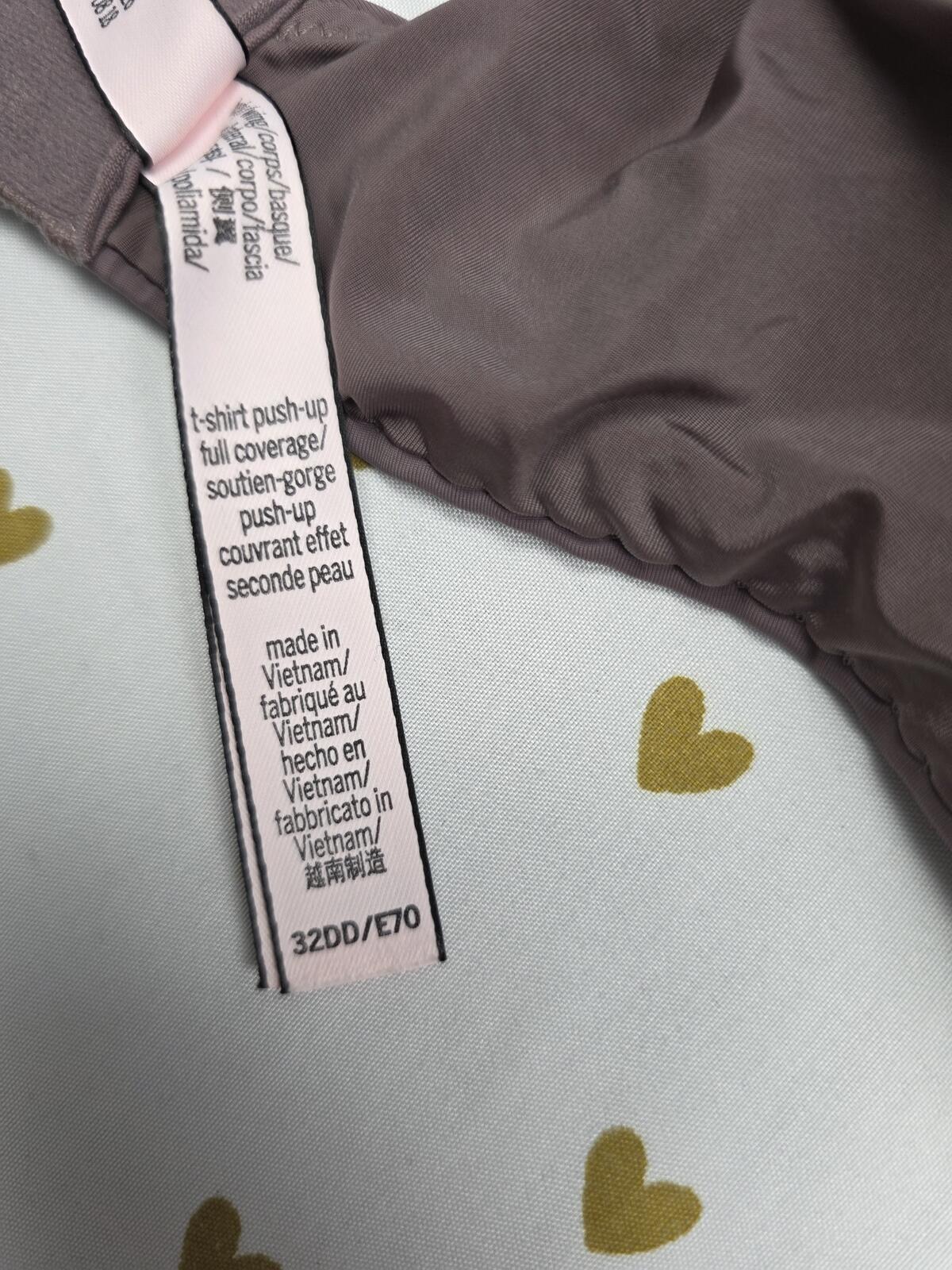 Victorias Secret BLING STRAP Shine Bra  T shirt Push Up Full Coverage 32DD
