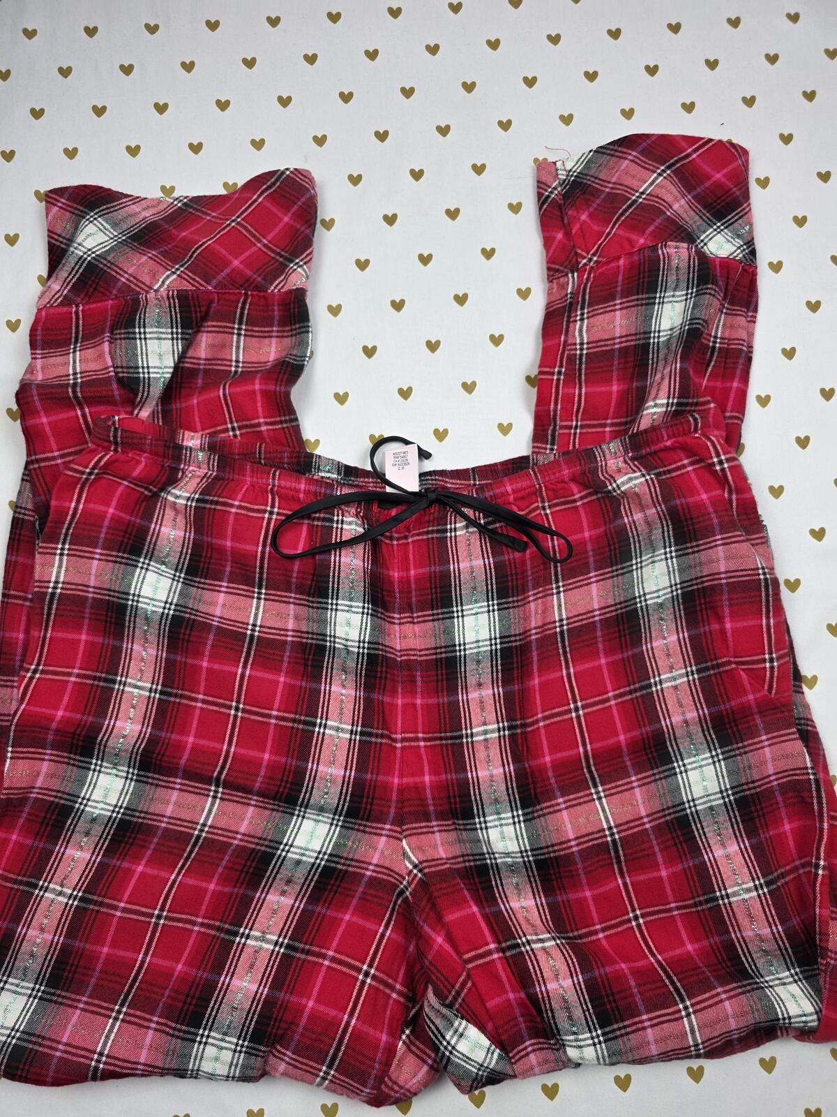 Victorias Secret red Plaid Sleep Pants Pajama Bottoms Medium Short