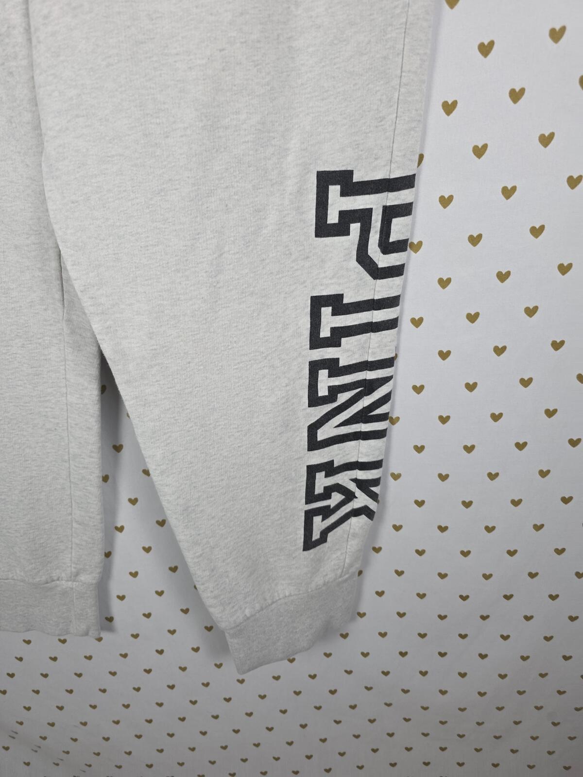 Victorias Secret PINK Grey Tapered Sweats Sweatpants Joggers LARGE Logo