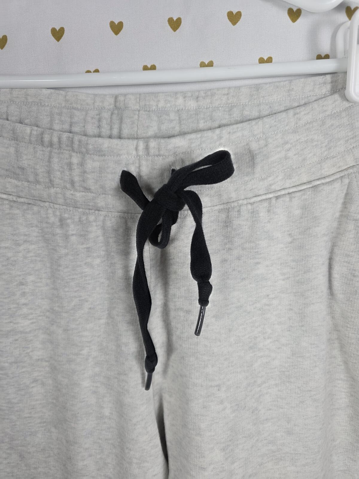 Victorias Secret PINK Grey Tapered Sweats Sweatpants Joggers LARGE Logo