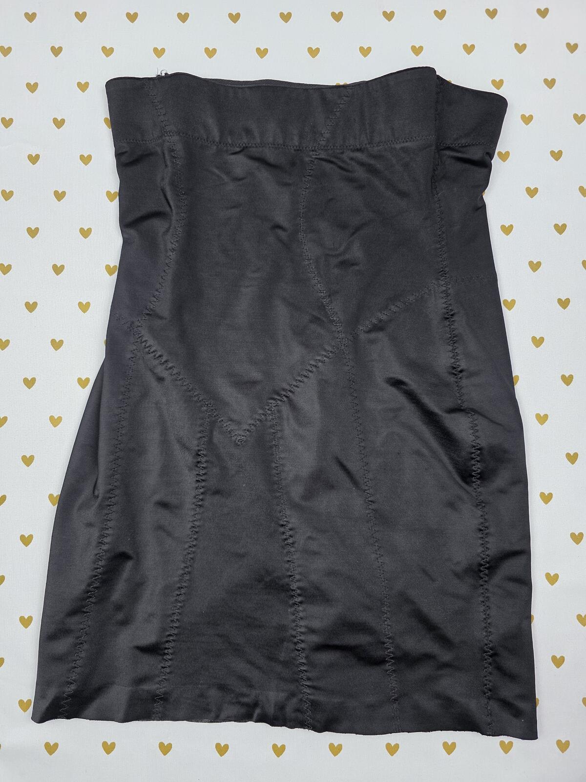 Victorias Secret Black Ooh La La Girdle Shaper Skirt MEDIUM Miniskirt