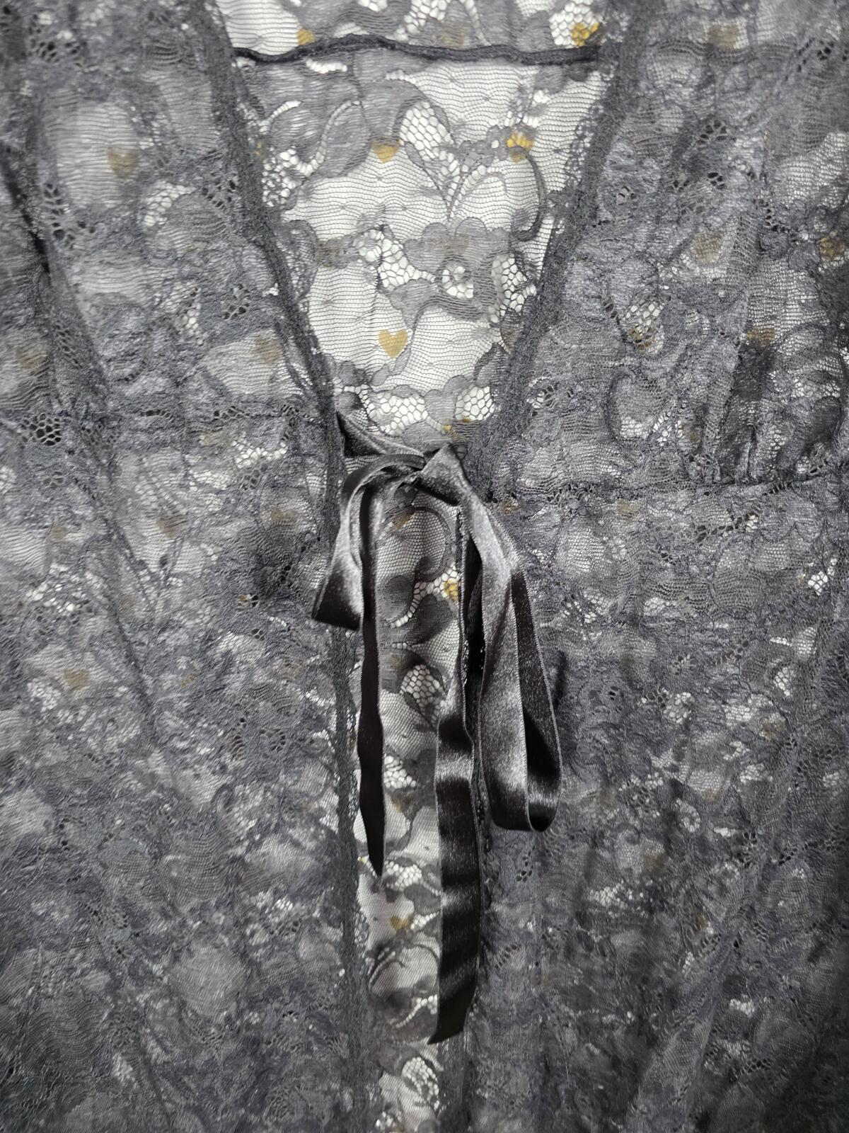 Victorias Secret Long Vintage Stretchy Lace Ruffled Robe Tie Front Black MEDIUM