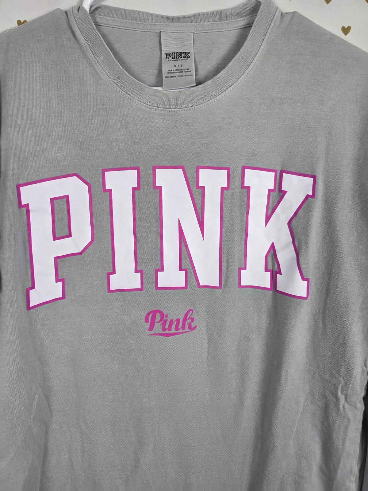 Victorias Secret PINK Grey Long Sleeve Campus Tee Shirt Logo Oversized SMALL