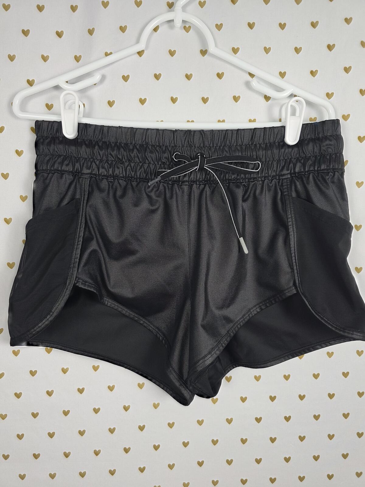 Victorias Secret SPORT WET LOOK Jogging Running Shorts active sheer panel MEDIUM