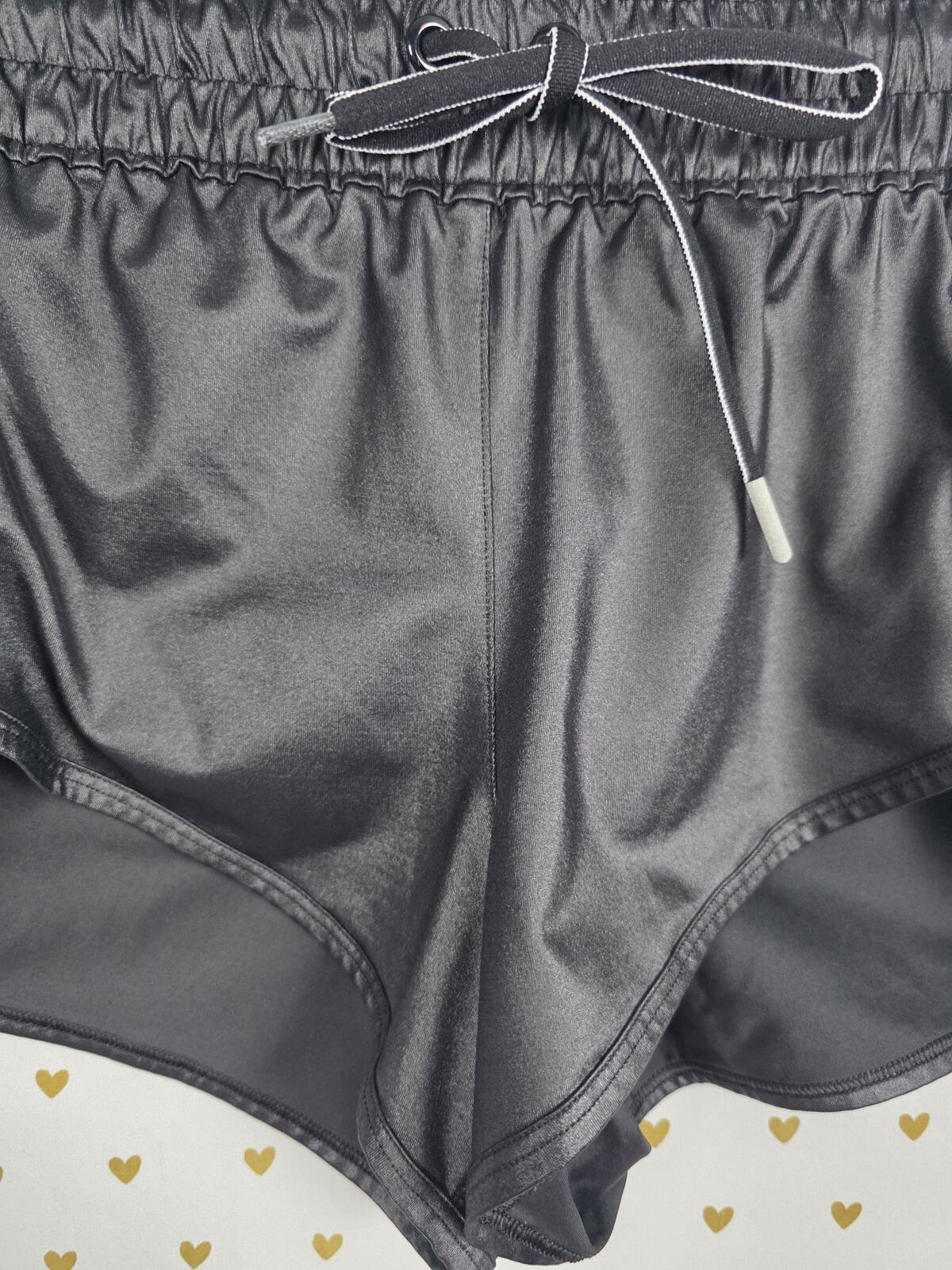 Victorias Secret SPORT WET LOOK Jogging Running Shorts active sheer panel MEDIUM
