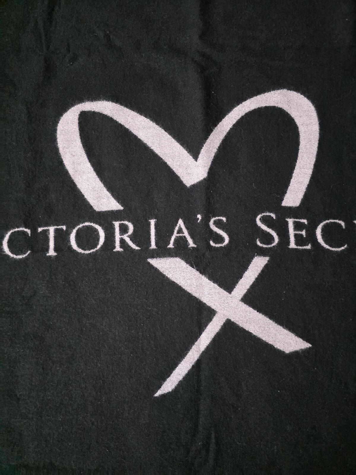 Victoria's Secret Black Fringe Heart Throw Blanket 60 x 52" Super Soft