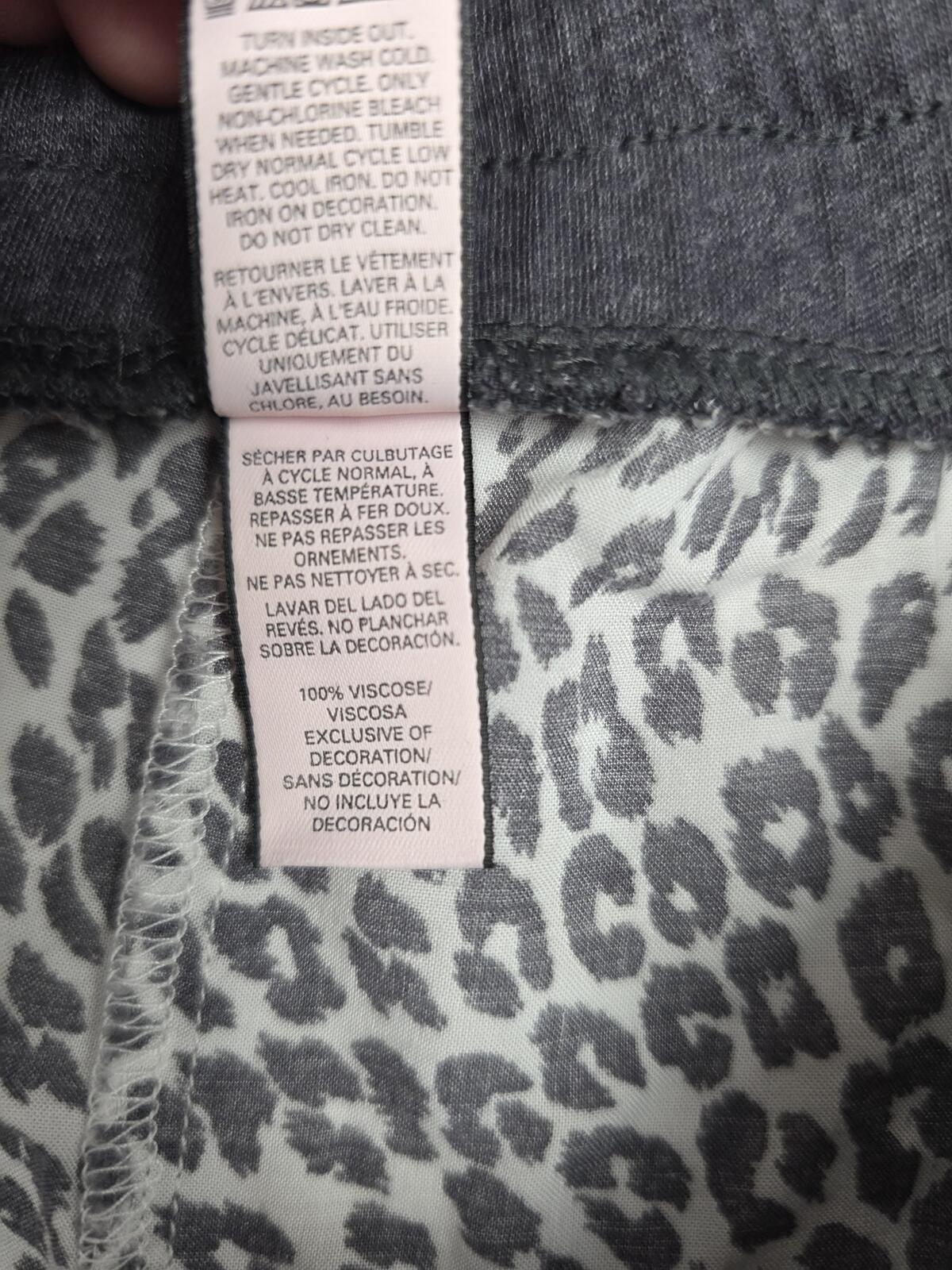 Victorias Secret Medium LEOPARD CHEETAH Soft Sleep Shorts Boxers Pajama Bottoms