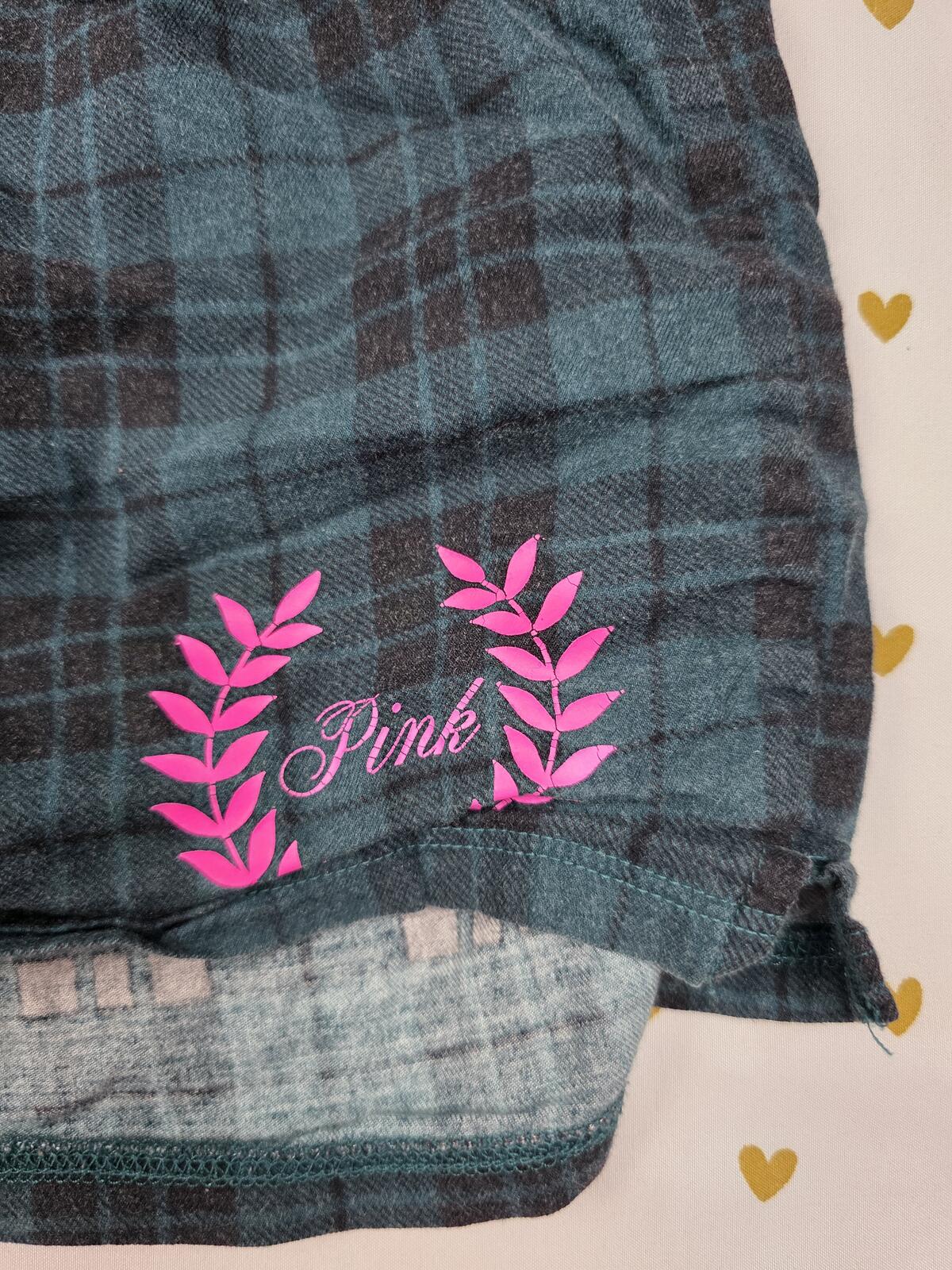 Victorias Secret PINK Plaid Crest logo MEDIUM Sleep Shorts Boxers Pajama Bottoms