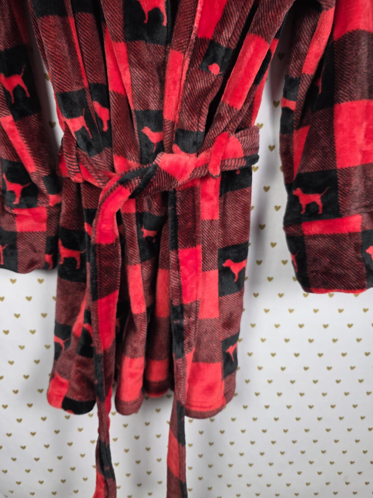 Victorias Secret Thick Red Black Dog Logo buffalo Plaid Fuzzy Robe M LARGE