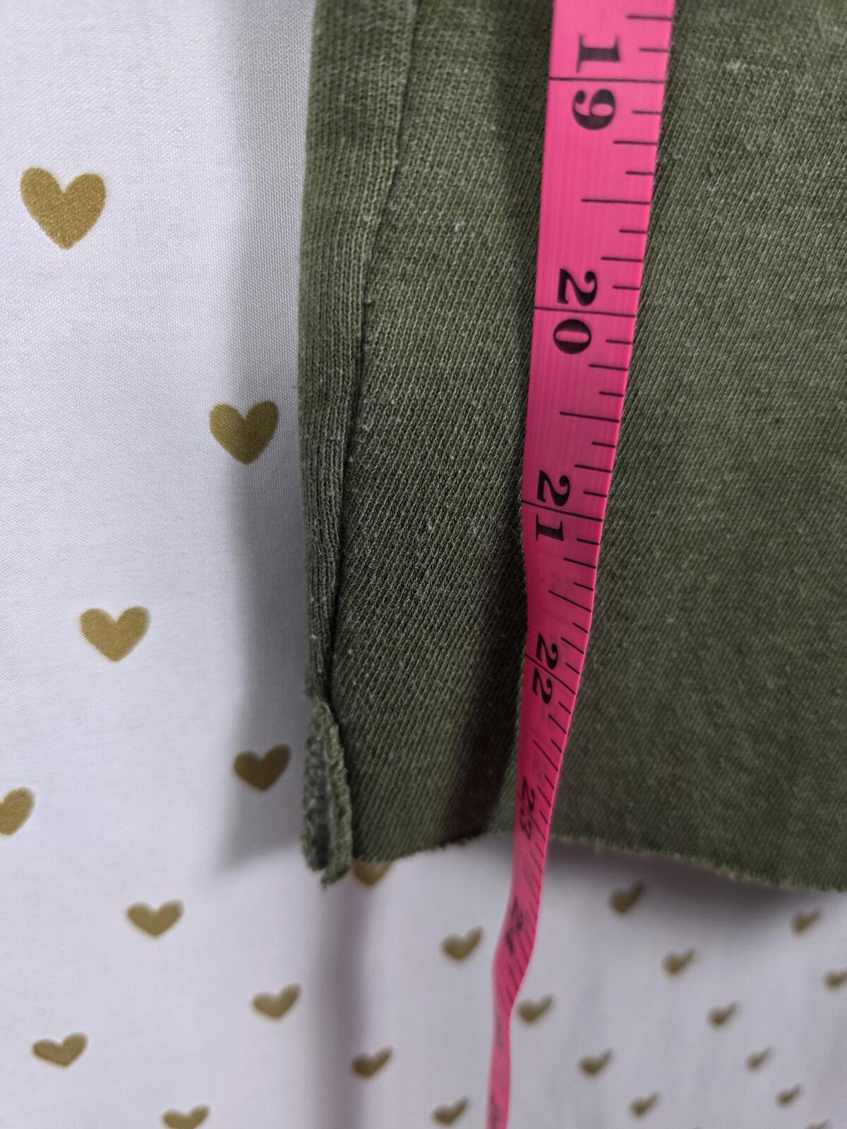 Victorias Secret PINK Vintage Green LOGO BUTT Capri  Sweats Sweatpants y2k L