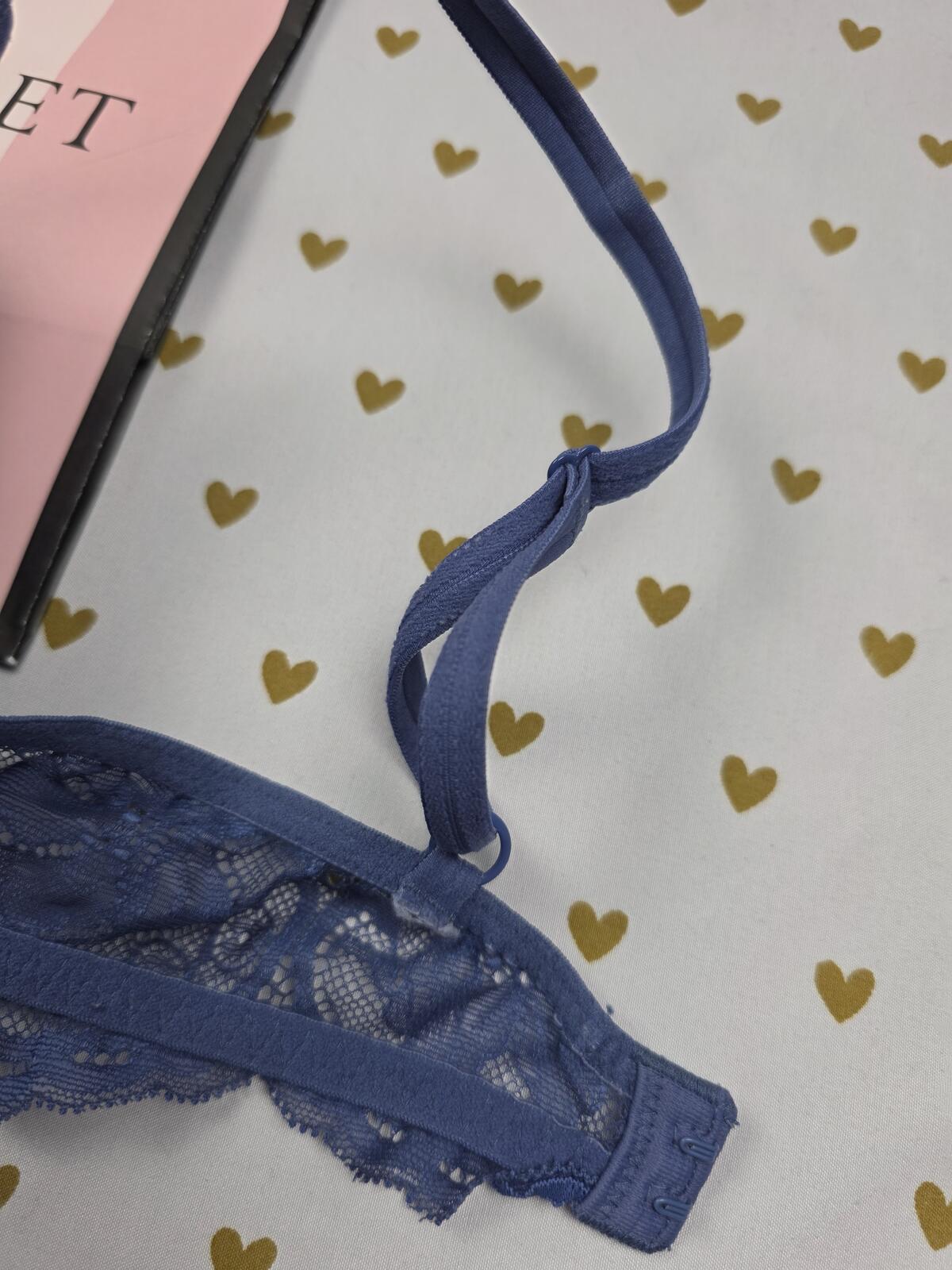 Victorias Secret Blue satin BOMBSHELL Add 2 Sizes Push Up Plunge Bra 32A