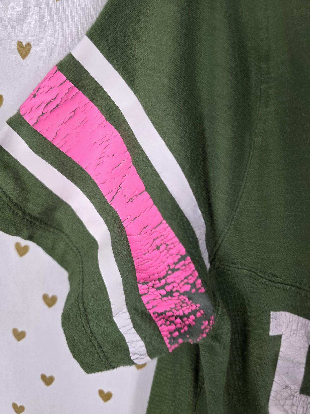 Victorias Secret PINK Green Vintage 86 Y2k V Neck Tee shirt LARGE